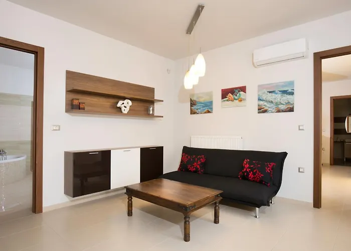 Cleopatra Private Heated Pool, Tennis & Football Villa