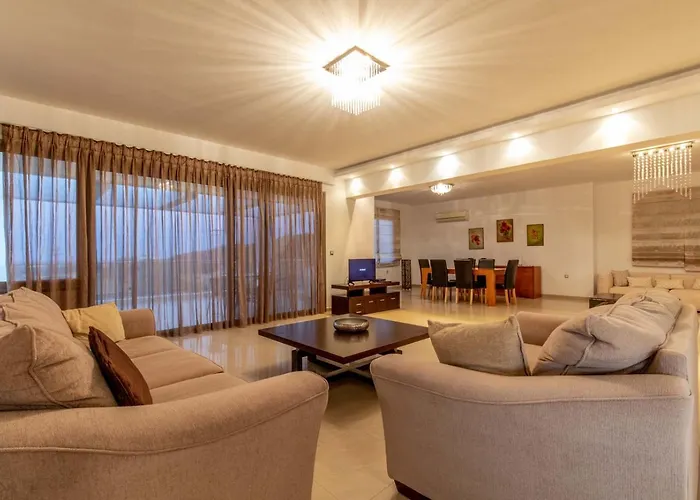 Cleopatra Private Heated Pool, Tennis & Football Villa