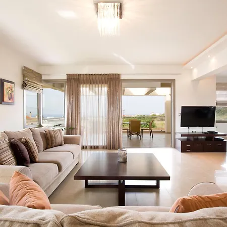 Cleopatra Private Heated Pool, Tennis&football Villa