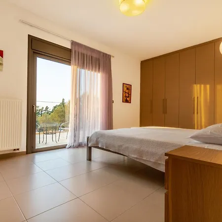 Vilă Cleopatra Private Heated Pool, Tennis & Football *