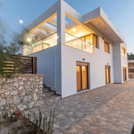 Cleopatra Private Heated Pool, Tennis & Football Koskinou (Rhodes)