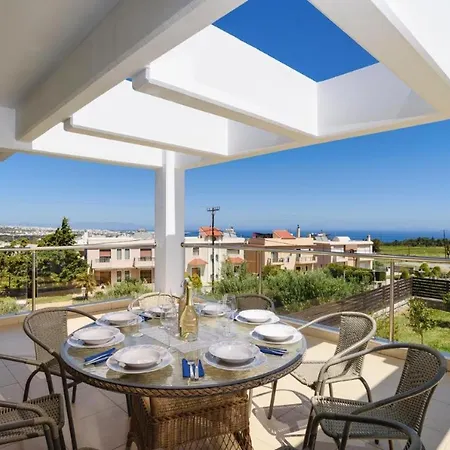 Villa Cleopatra Private Heated Pool, Tennis & Football Koskinou (Rhodes)